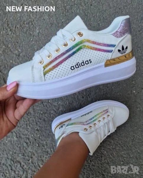Дамски Обувки ✨ Adidas , снимка 1