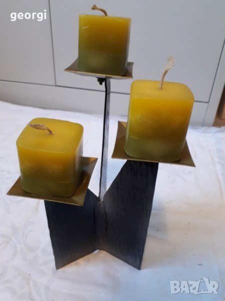 Метален свещник с три свещи, снимка 1