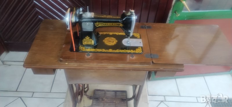 Крачна шевна машина - използвана, с нов ремък, снимка 1