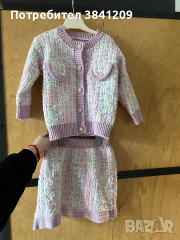 Комплект жилетка и пола – размер 104.