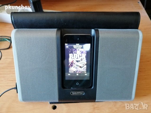 Докинг станция GRIFFIN JOURNI за iPod, iPhone с усилвател и вход AUX, снимка 18 - Слушалки и портативни колонки - 29615699
