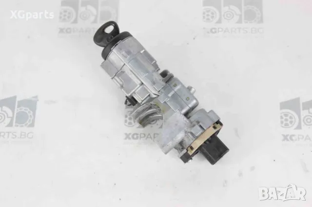 Контактен ключ и патрон за Mazda Premacy 2.0td 101 к.с. (1999-2005)