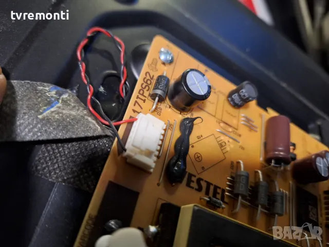 Платка захранване 17IPS62 от TOSHIBA 32LA2063DG 32inc DISPLAY VES315UNGB-L3-N52, снимка 2 - Части и Платки - 47737907