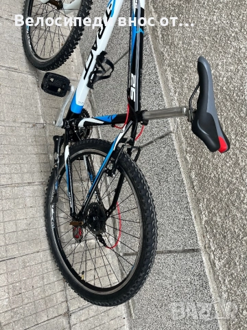 Алуминиев велосипед 26 цола 21 скорости палцови команди много запазено внос от Австрия , снимка 4 - Велосипеди - 51753497
