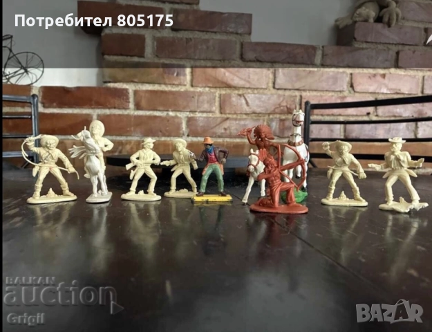 Стари фигурки войници индианци каубои HongKong