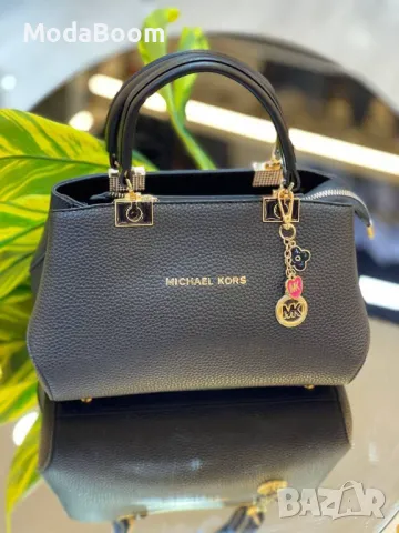 Michael Kors дамски чанти Различни цветове , снимка 5 - Чанти - 48353883