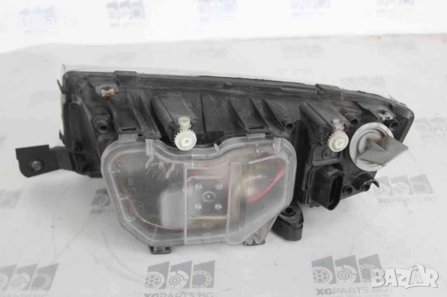  Десен фар за Skoda Fabia I (2000-2007), снимка 2 - Части - 52452558