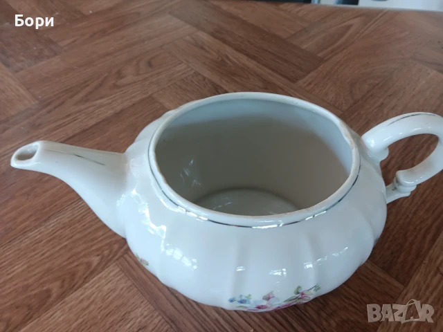 Стар порцеланов български чайник, снимка 4 - Аксесоари за кухня - 50939382