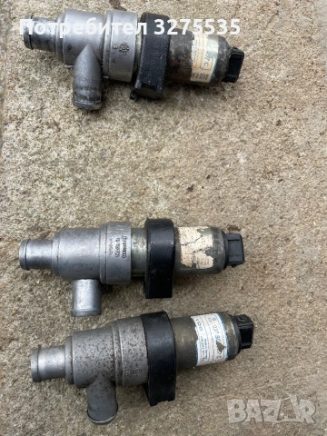 Стъпков мотор (Клапан за регулиране на обиротите на празен ход) 037 906 457 C