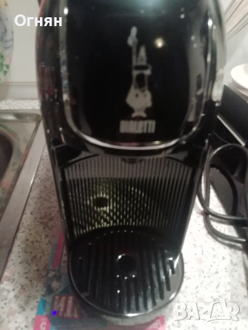 Кафе Еспресо машина Bialetti, снимка 2 - Кафемашини - 44573277