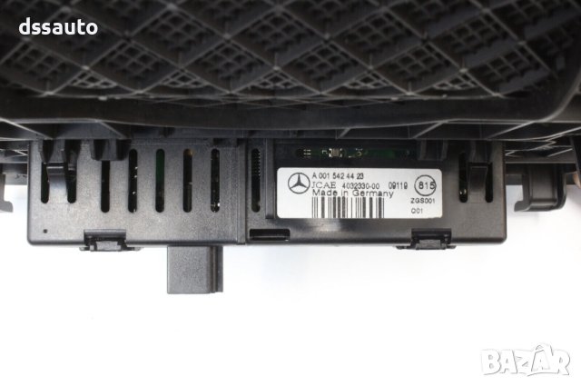 Дисплей парктроник Mercedes W212 A2126800589, снимка 6 - Части - 42310138