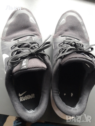 Nike 27.5, снимка 3 - Маратонки - 44527545