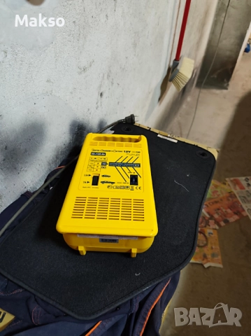 Зарядно устройство за акумулатори GYS TCB 120 12V/3.5/7A, снимка 5 - Аксесоари и консумативи - 52740394