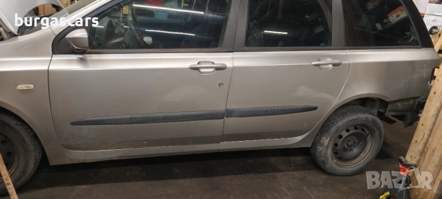 Врата предна задна лява дясна Fiat Stilo 1.6 103к.с. комби