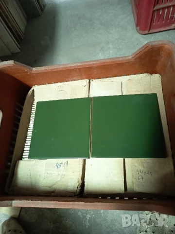 Плочки, теракот и мрамор от соца, снимка 8 - Строителни материали - 50552992