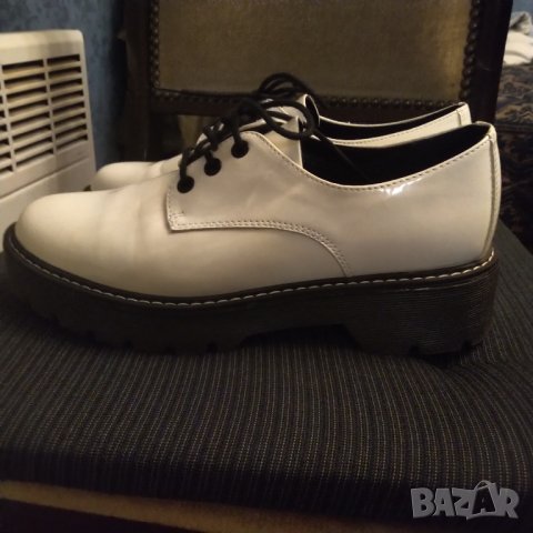  CATWALK естествена кожа ( лак )РАЗПРОДАЖБА, снимка 2 - Дамски елегантни обувки - 42114682