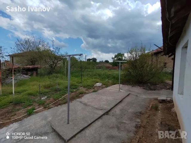 продавам къща, снимка 10 - Къщи - 50336611