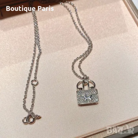 Hermes колие с мойсанити, снимка 3 - Колиета, медальони, синджири - 50050469