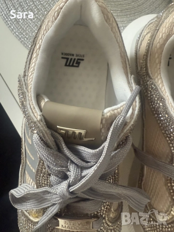 ЧИСТО НОВИ Steve Madden Elevate 1R (Златен Страз) – Размер 38, снимка 4 - Кецове - 56319421
