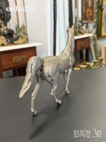 Бронзова фигура на арабски кон. №8058, снимка 7 - Антикварни и старинни предмети - 54050856