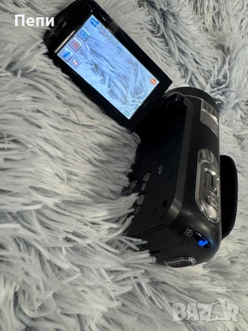 Видеокамера Rollei Movieline SD23, снимка 2 - Камери - 53145610