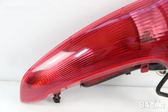 Ляв стоп Peugeot 206 комби (2002-2007г.) Пежо 206, снимка 2 - Части - 38106987