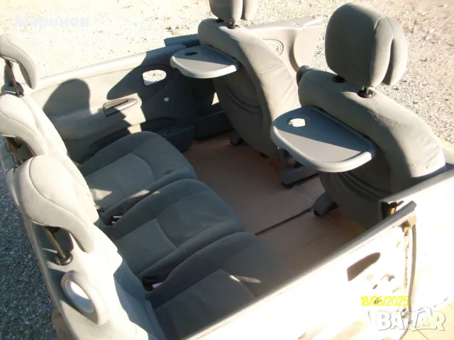 Продавам Салон за Рено Сценик 1999 - 2003 г. + кори врати и дръжки врати+подарък 5бр. гумени стелки , снимка 3 - Части - 48301126