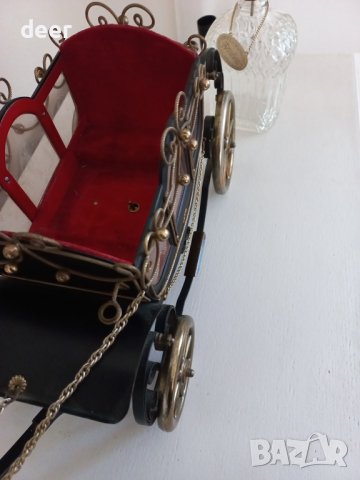 Стариннен музикален файтон  за алкохолна напитка, снимка 7 - Антикварни и старинни предмети - 42777768