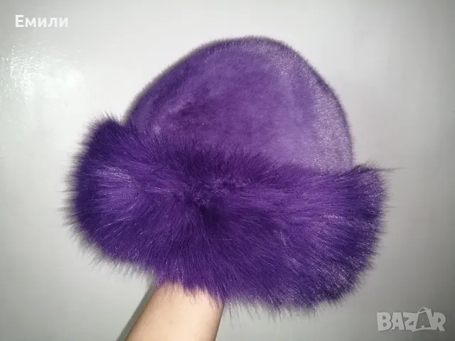 Дамска пухкава шапка в лилав цвят, снимка 16 - Шапки - 48420306