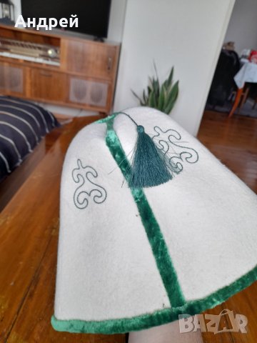 Стара етно шапка #6, снимка 3 - Антикварни и старинни предмети - 40351314