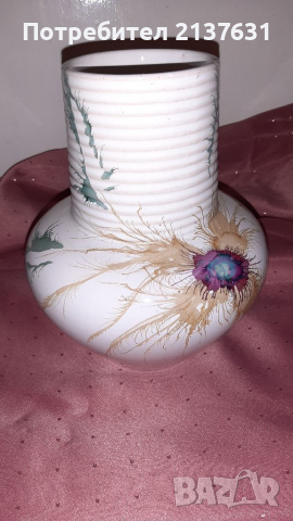 СТИЛНА ВАЗА - ПОРЦЕЛАН , снимка 3 - Други ценни предмети - 36540965