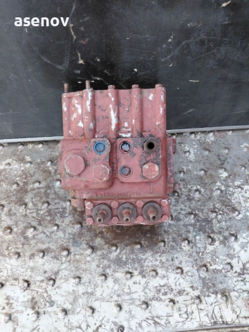 хидравличен разпределител