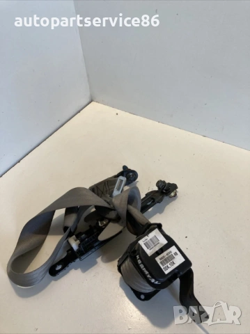 Заден десен предпазен колан за KIA Carnival (2006–2012) 89820-4D000