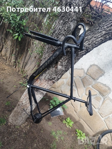 Рамка алуминий със седло ,кормило ,батерия и двигател ! 