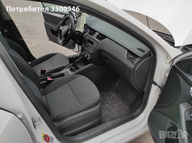 Шкода Октавия , снимка 15 - Автомобили и джипове - 51854040