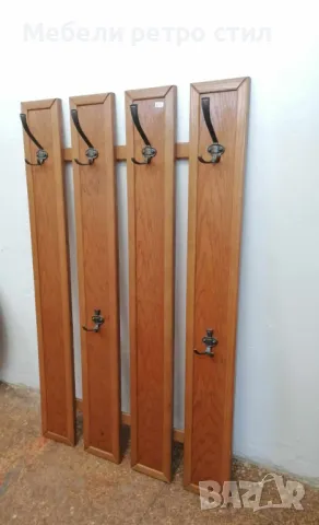 Стенна закачалка от масивно дърво и месингови закачалки. Размери: 124/78 см. Цена 120 лв., снимка 3 - Закачалки - 49099579