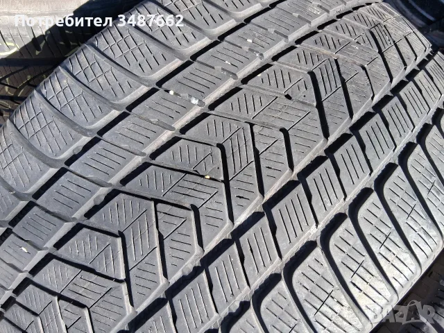305 35 21 PIRELLI 2бр зимни , снимка 3 - Гуми и джанти - 56246369