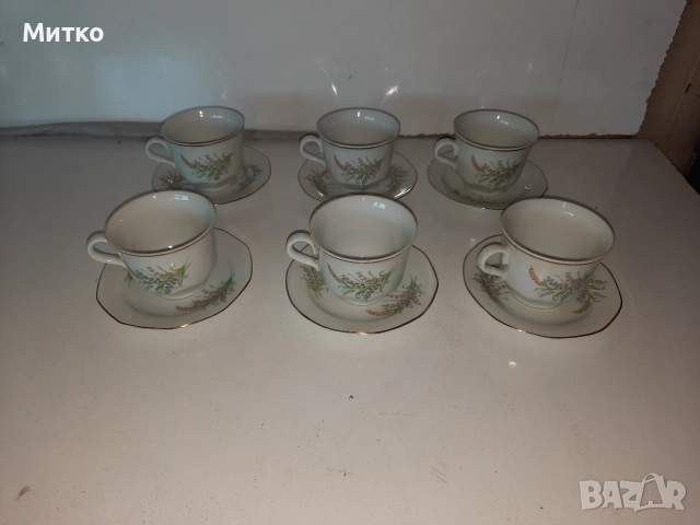 Ретро Български порцеланов сервиз за кафе, снимка 2 - Сервизи - 52802839