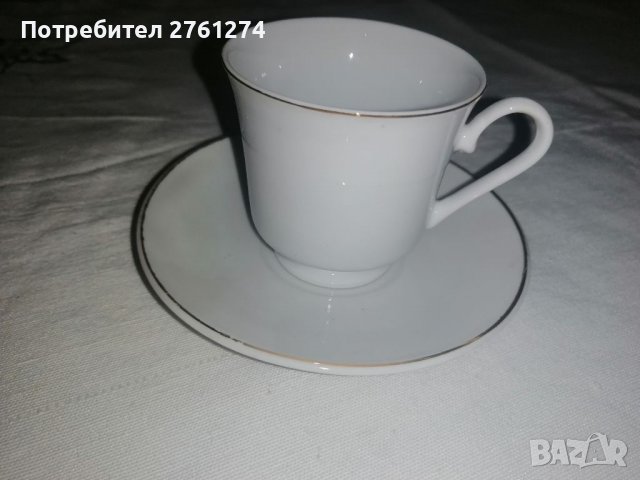 Стар елегантен бял сервиз за кафе, снимка 1 - Сервизи - 38892170