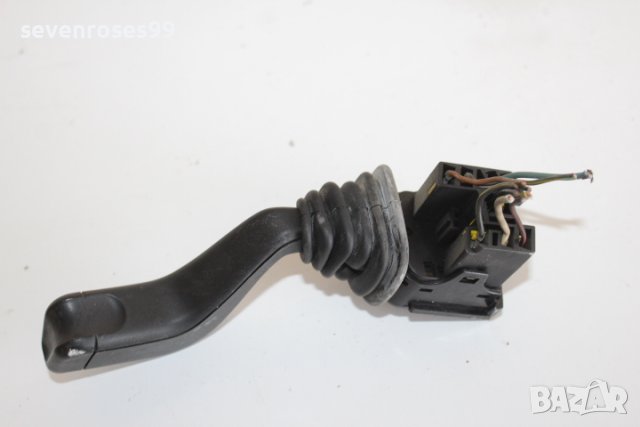 Лост чистачки Опел Вектра А 1.4i 1991 Opel Vectra A, снимка 4 - Части - 42831469