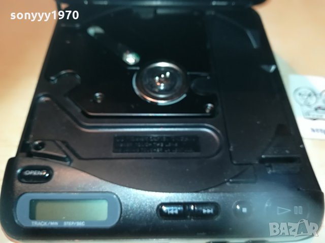 *sony d-11 walkman made in japan-switzerland*, снимка 5 - MP3 и MP4 плеъри - 30096042