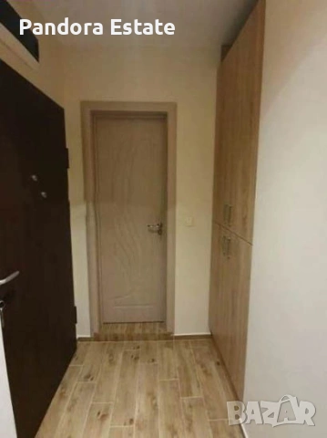 Продава тристаен апартамент в кв. Лагера, снимка 4 - Апартаменти - 53370679