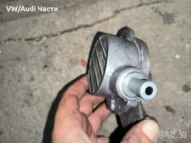 Вакуум помпа за Голф 4 Ауди А3 Сеат Шкода Бора 1.9ТДИ VW Golf 4 Audi A3 Seat Skoda 1.9TDI 038145101B, снимка 3 - Части - 47346238