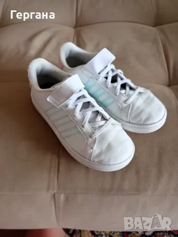 Маратонки Адидас/ Adidas, снимка 4 - Детски маратонки - 50057384