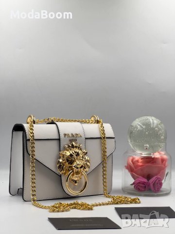 Versace Дамска чанта , снимка 4 - Чанти - 42929750