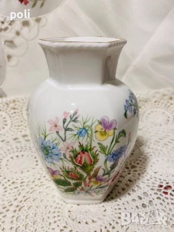 порцеланова ваза, снимка 2 - Вази - 51515884