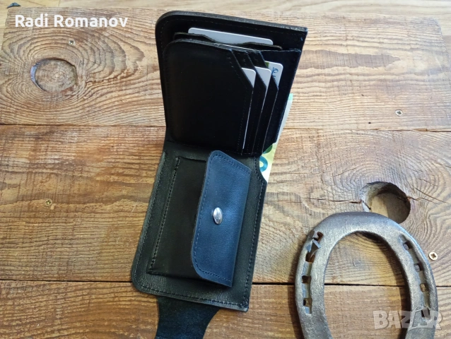 Ръчно изработен мъжки кожен портфейл с тематична бродерия , снимка 7 - Портфейли, портмонета - 54009715