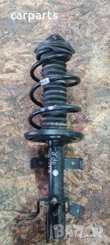 Renault Clio 2015година преден десен амортисьор с прожина.