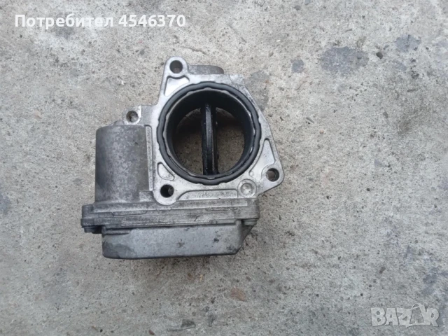 Дроселова клапа за Волксваген Голф 5 1.9 дизел 105к.с 2006г