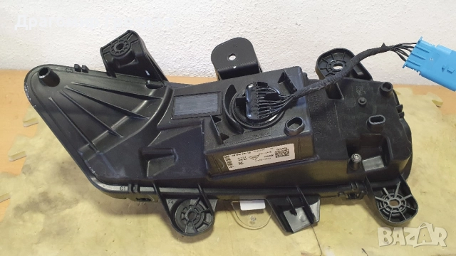 Дясна DRL (дневна светлина) за Peugeot 3008 , 5008 II Facelift / Пежо 3008 и 5008 (2021 - 2024), снимка 13 - Части - 51999017